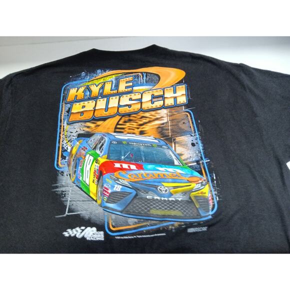 Joe Gibbs Racing Kyle Busch 18 M&M 2017 NASCAR T-Shirt Black Men's 2XL - Picture 2 of 9